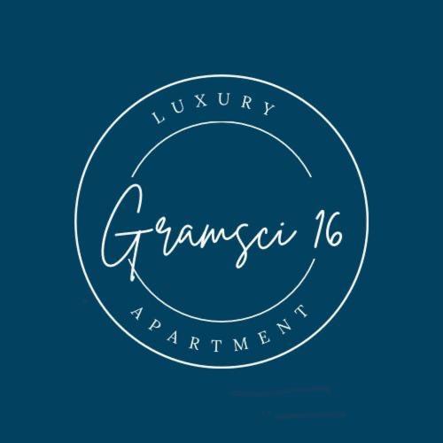 Gramsci 16 Hotel Napoli Bagian luar foto